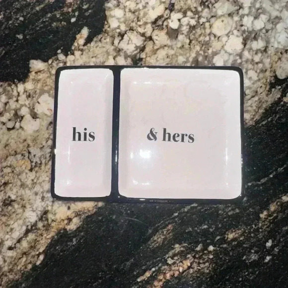 Unbranded White & Black His & Hers Dish - Picture 1 of 9
